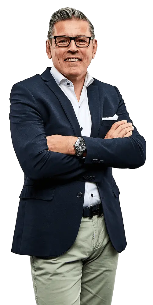 Dieter Beyer, Unternehmer und IAB-Experte im Business-Outfit